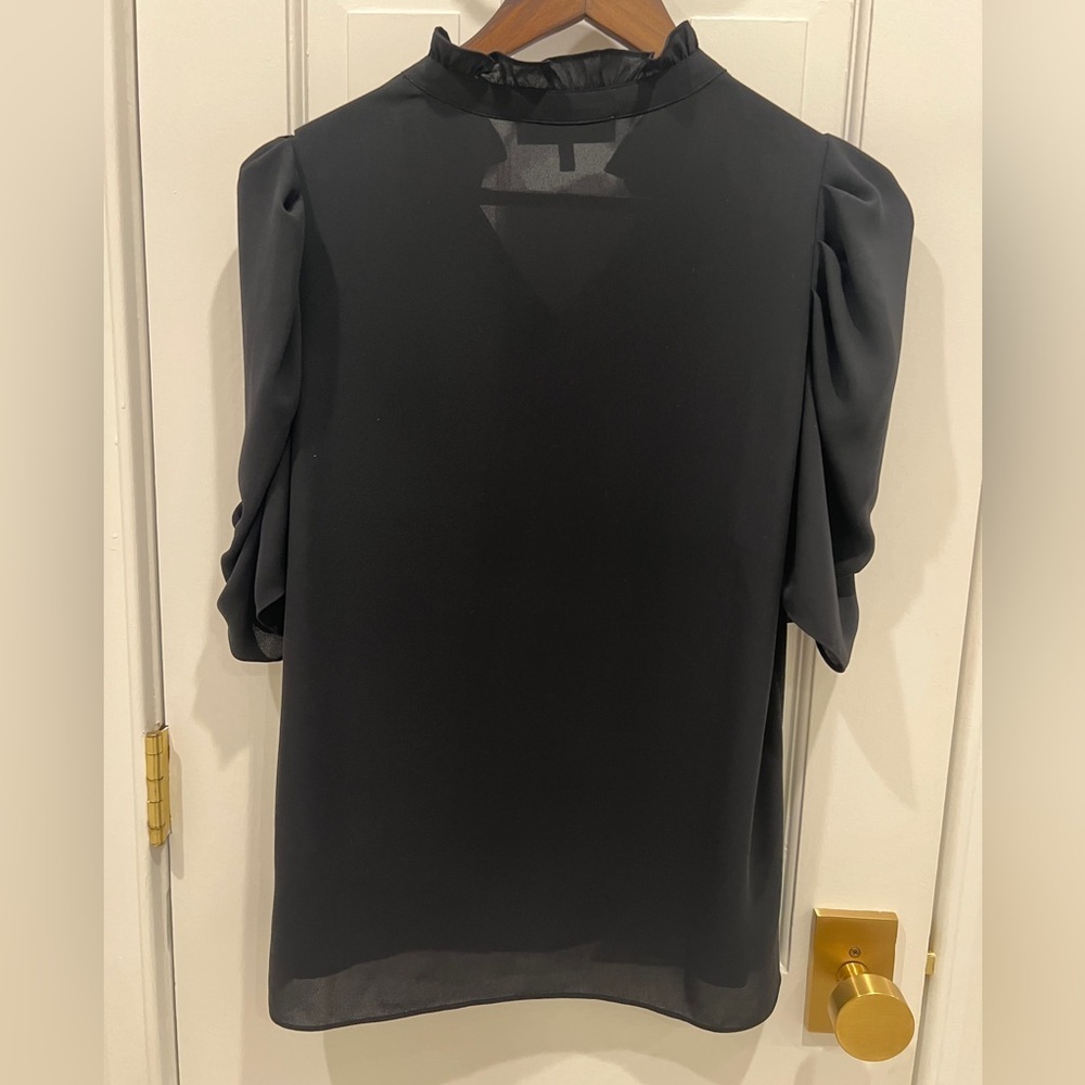 Lark & Ro Women's Georgette Half Sleeve Ruffle Neck Woven Blouse Black Size M - Picture 8 of 9